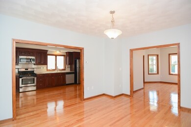 81 Fairmont St, Arlington, MA 02474 - photo 6