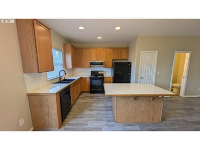 18541 SW Takena Ct, Beaverton, OR 97006 - photo 7