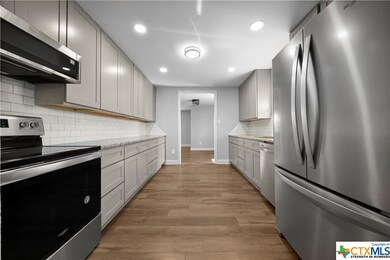 496 Hodge Rd, Eddy, TX 76524 - photo 6