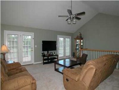 208 Teresa Kay Dr, Mount Washington, KY 40047 - photo 5