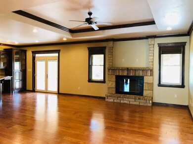 1108 S Adams St, Hugoton, KS 67951 - photo 5