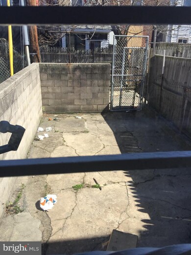 1327 Sargeant St, Baltimore, MD 21223 - photo 3