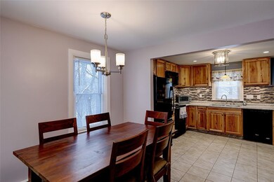 80 Revere Ave, West Warwick, RI 02893 - photo 4