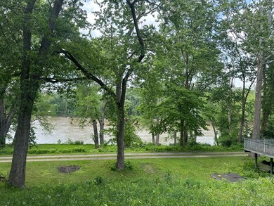 1633 W Jefferson St, Covington, IN 47932 - photo 3