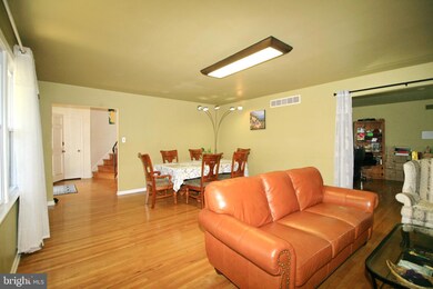 922 Susquehanna Rd, Ambler, PA 19002 - photo 5