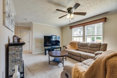 918 Hopson St, Johnson City, TN 37601 - photo 7