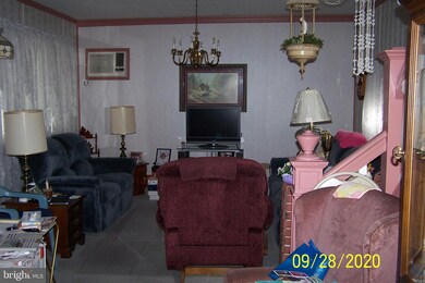 243 Franklin St, Tamaqua, PA 18252 - photo 7