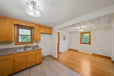 379 West St, Randolph, MA 02368 - photo 4