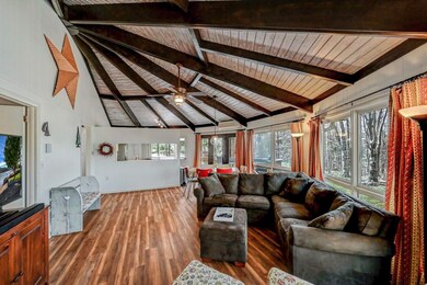 1542 Crestview Ln, Pocono Pines, PA 18350 - photo 4