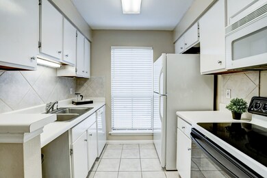 1201 Mcduffie St unit 206, Houston, TX 77019 - photo 6