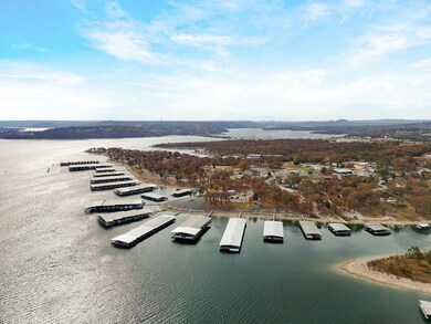 170 Keel Ln unit 12, Kimberling City, MO 65686 - photo 6