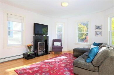 74 Chestnut St unit 3, Brookline, MA 02445 - photo 3