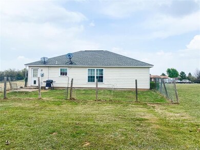 4302 W Highland Park Dr, Cleveland, OK 74020 - photo 3
