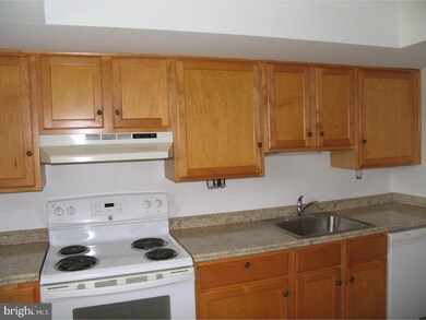 11 Kearney Dr, North Wales, PA 19454 - photo 3