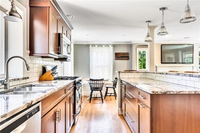 7 Oak Hill Ave, Warwick, RI 02886 - photo 6