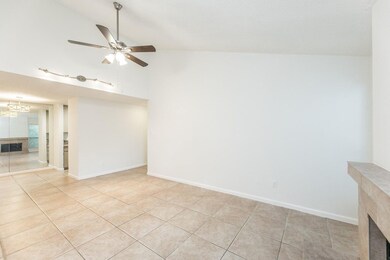 10051 Westpark Dr unit 218, Houston, TX 77042 - photo 6