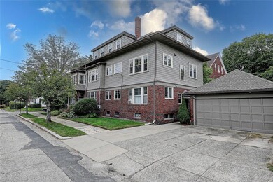 37 Clarendon Ave unit 2, Providence, RI 02906 - photo 2