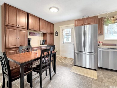 574 W National Ave, Winnemucca, NV 89445 - photo 3