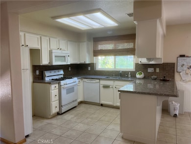 43282 Corte Argento, Temecula, CA 92592 - photo 3