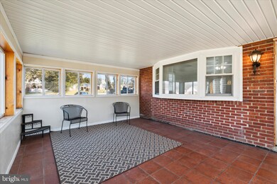 2530 Springview Rd, Norristown, PA 19401 - photo 2