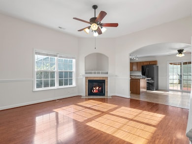 652 Clarion Ct, Boiling Springs, SC 29316 - photo 6