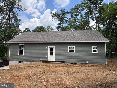 1350 Whitmer Rd, Shenandoah Junction, WV 25442 - photo 5