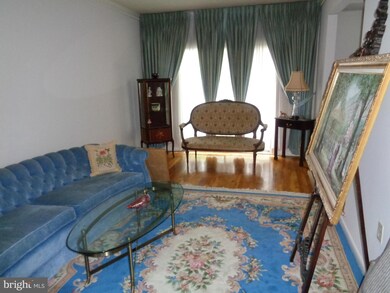 6944 Greenwood Dr, Glenn Dale, MD 20769 - photo 2