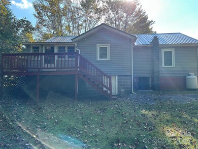 290 Old Highway 10 W, Marion, NC 28752 - photo 4