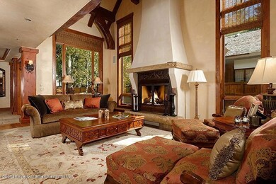 518 W Smuggler St unit 2, Aspen, CO 81611 - photo 3