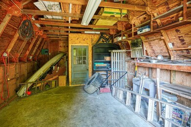 721 Mohican Ave (6)