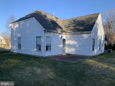 45 Pinflower Ln, Princeton Junction, NJ 08550 - photo 4