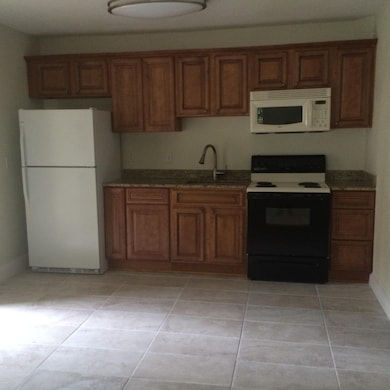 7 Oak St unit 111, Cocoa, FL 32922 - photo 7