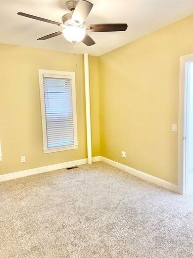 246 Sargeant St unit 248, Holyoke, MA 01040 - photo 7