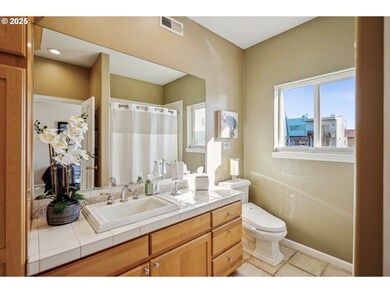 Bathroom, Attached