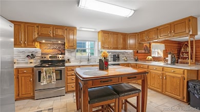 Lots of cabinet space