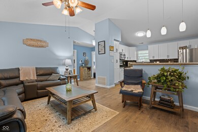 4014 Magnolia Dr, Franklin, IN 46131 - photo 4