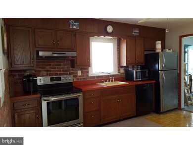 1083 Soffa Rd, East Greenville, PA 18041 - photo 4