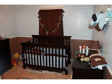 822 W 15th St, Greensburg, IN 47240 - photo 5