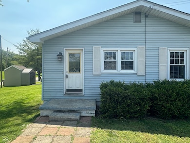 2133 10th St, Columbus, IN 47201 - photo 3