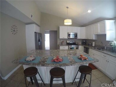 Kitchen Island W/Seating all around