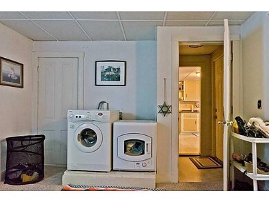 27 Dow St, Portland, ME 04102 - photo 6