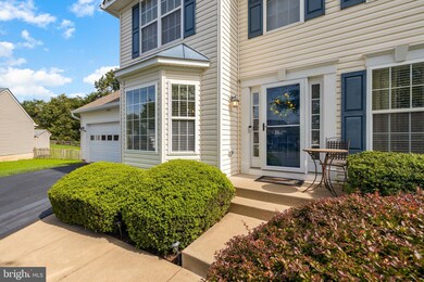 11205 Hollins Ct, Fredericksburg, VA 22407 - photo 4