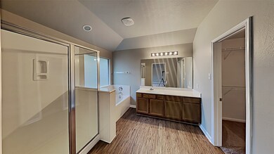 10814 W Jewel Bend Ln, Houston, TX 77075 - photo 5