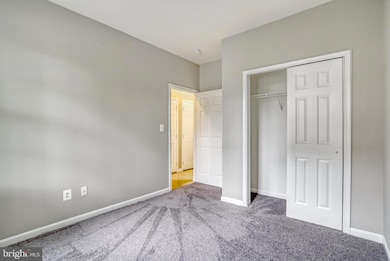 42792 Smallwood Terrace, Chantilly, VA 20152 - photo 6