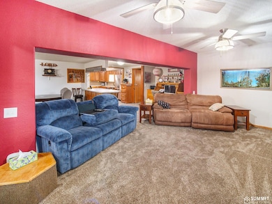 414 Spring St, Friend, NE 68359 - photo 7