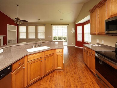 415 Crystal Oaks Ln, Moncks Corner, SC 29461 - photo 6