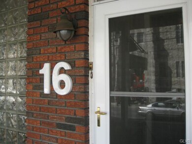 16 N 13th St, Allentown, PA 18102 - photo 3