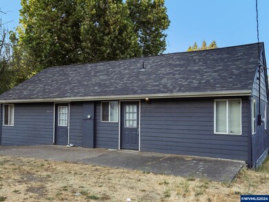 2686 12th St SE, Salem, OR 97302 - photo 3