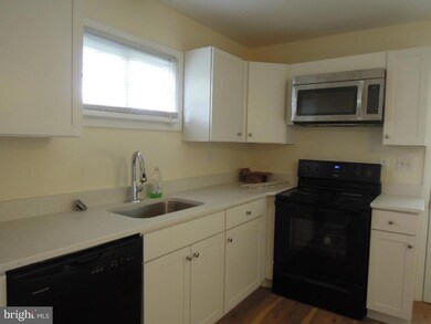 1204 Liberty Rd unit D, Sykesville, MD 21784 - photo 6