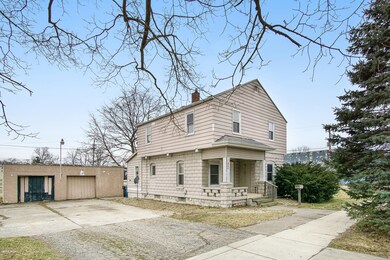 Lg. corner lot